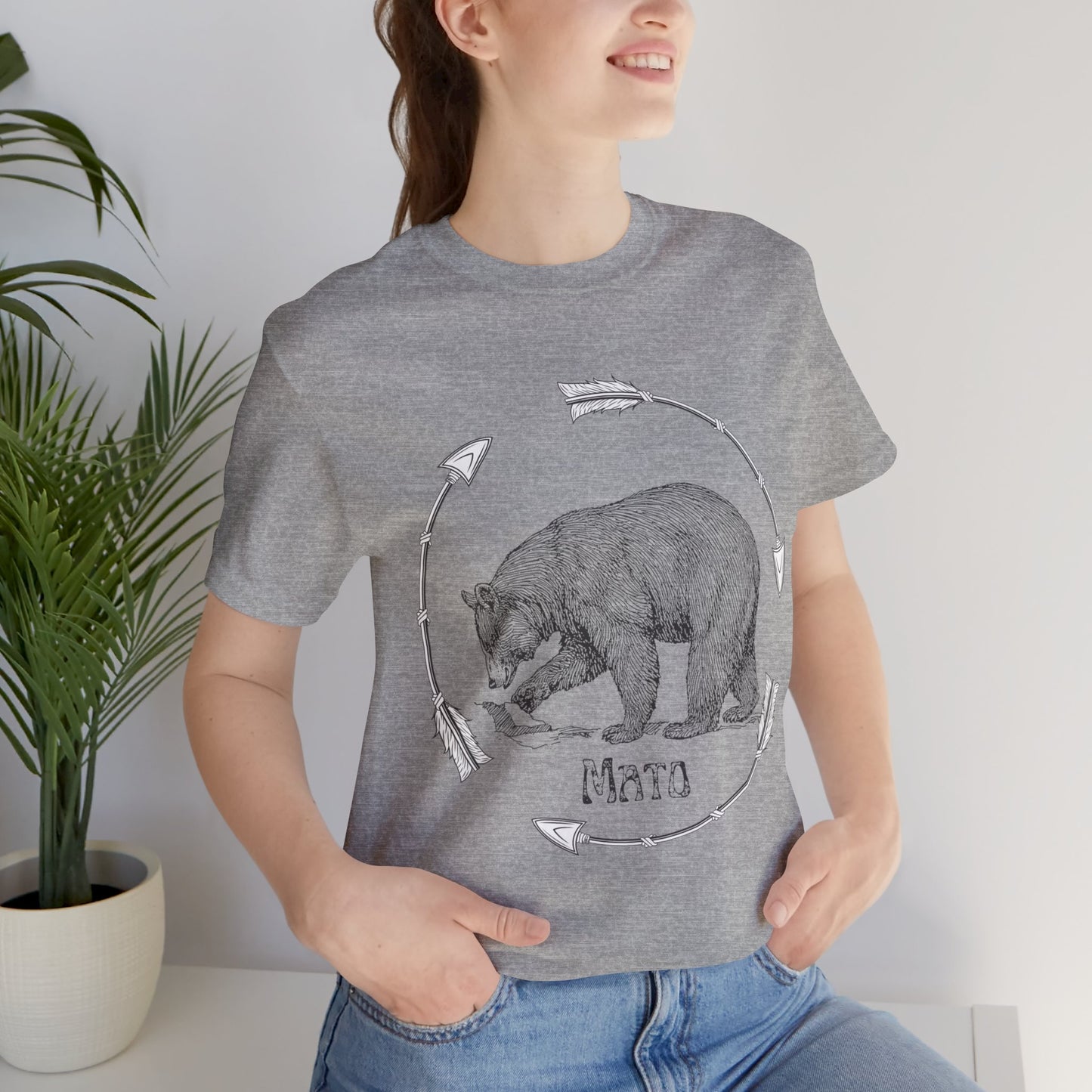 Mato Bear | Unisex Short Sleeve Graphic Tee